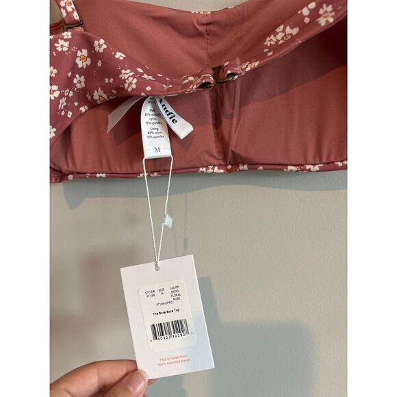 NWT Andie Swim The Bora Bora Bikini Top In Ditsy Floral Rose Size Medium - Picture 4 of 4